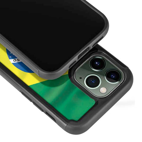Brazil Flag iPhone 13 Pro Cargo Case
